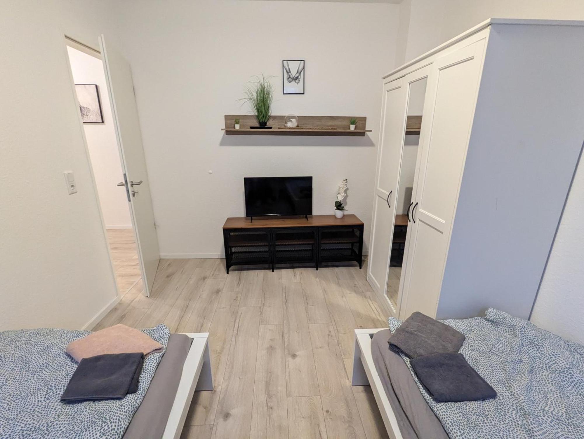 Moderne Wohnung Im Erdgeschoss Mit Terrasse I Ruhige Umgebung Bremerhaven Bagian luar foto