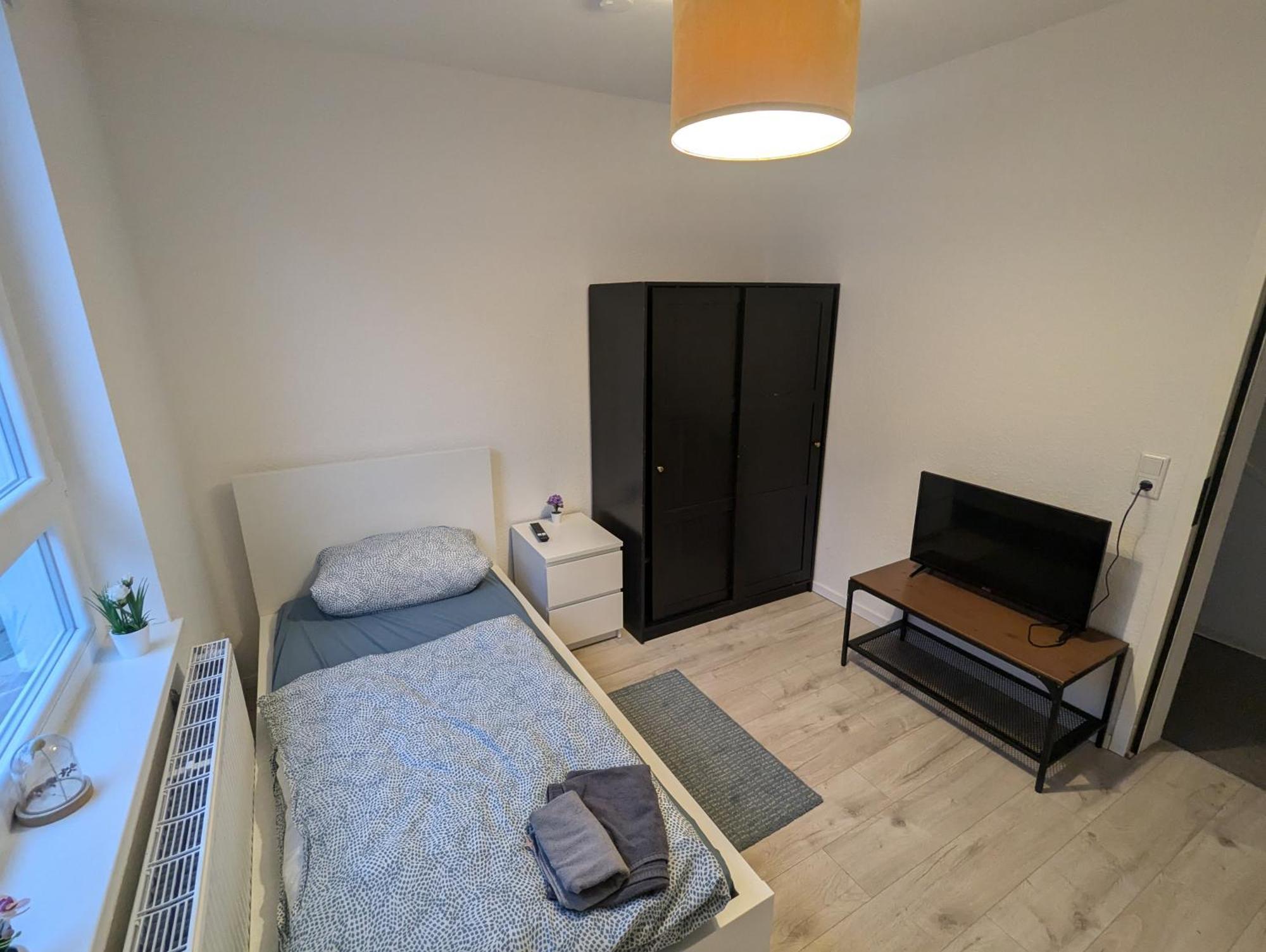 Moderne Wohnung Im Erdgeschoss Mit Terrasse I Ruhige Umgebung Bremerhaven Bagian luar foto